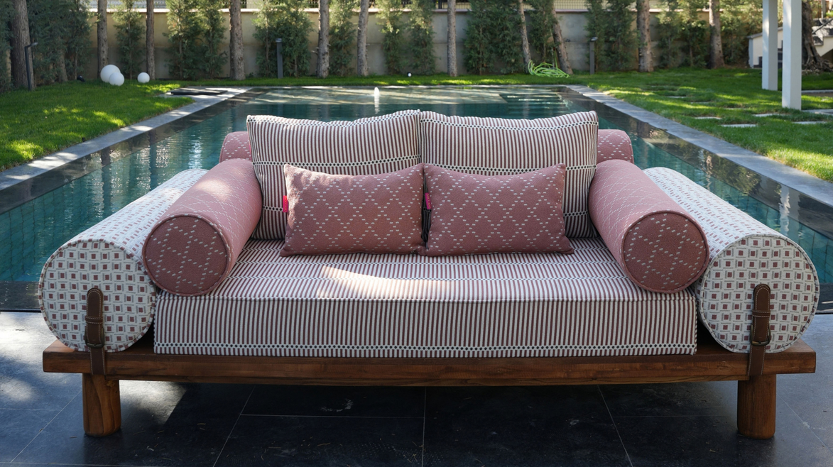 Aura Match Outdoor Set