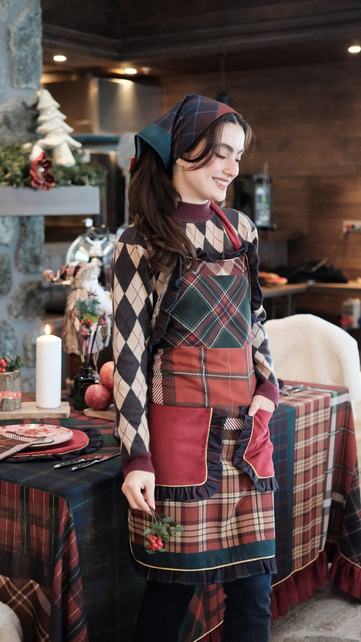 Cozy Chalet Mutfak Önlüğü