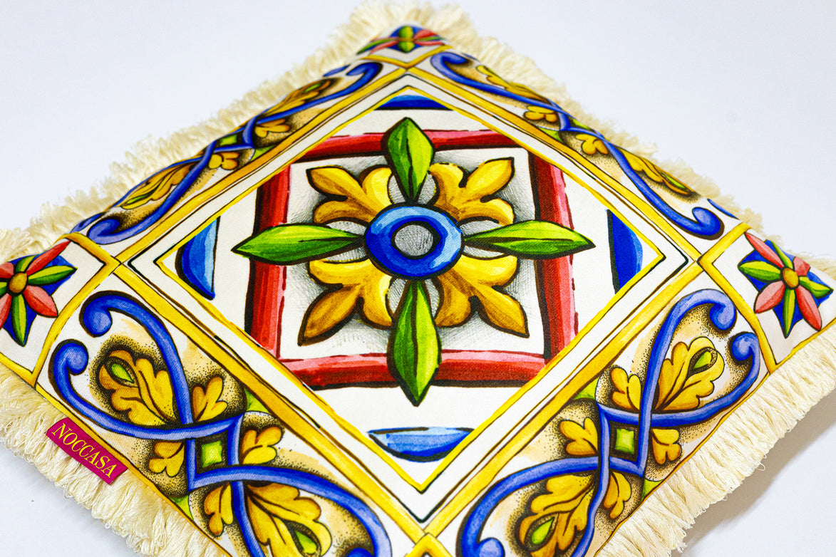 Maiolica Püsküllü Kırlent
