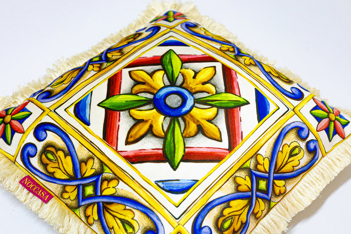 Maiolica Püsküllü Kırlent