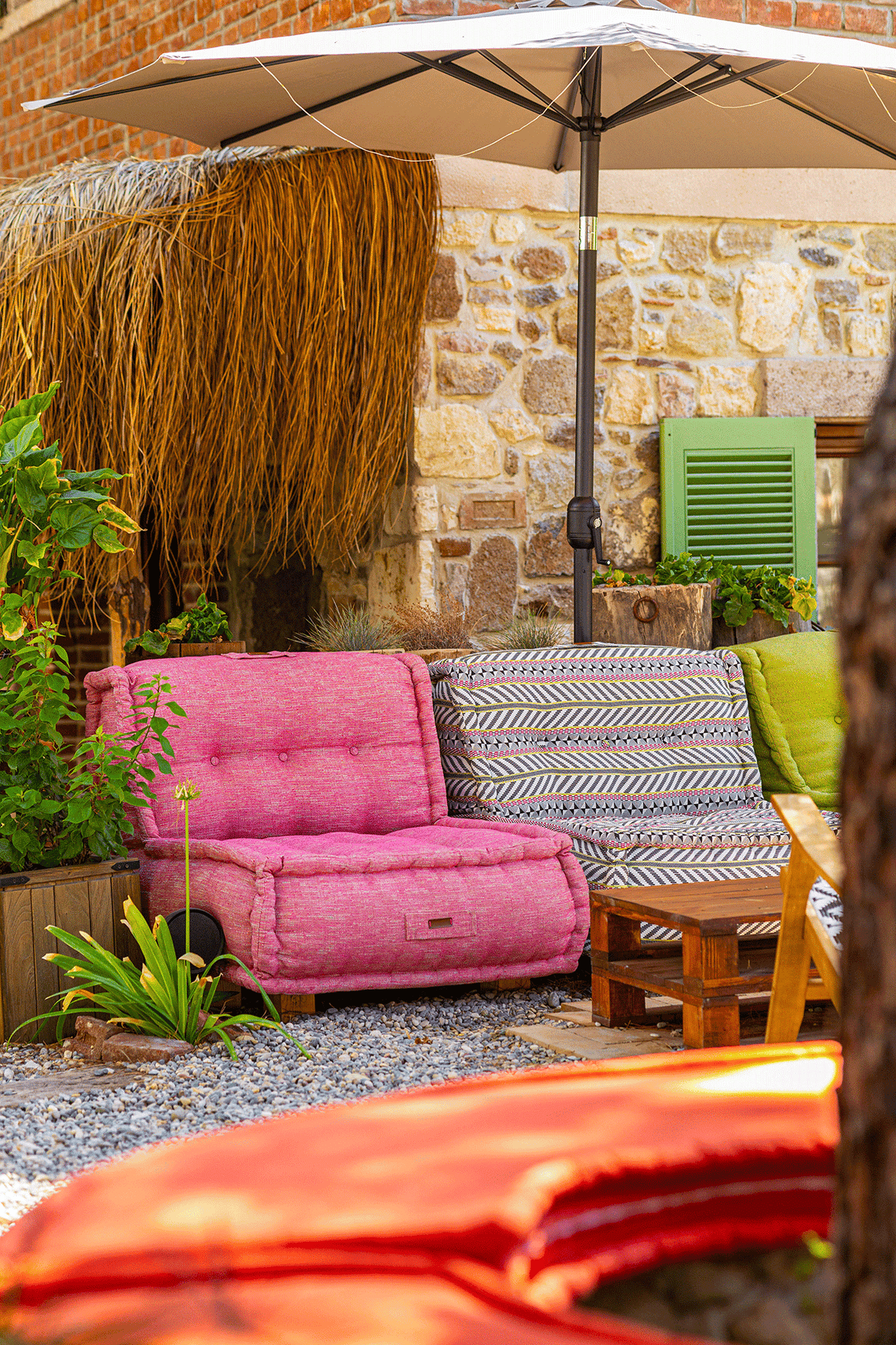 Noc Lounge In &amp; Outdoor Sofa