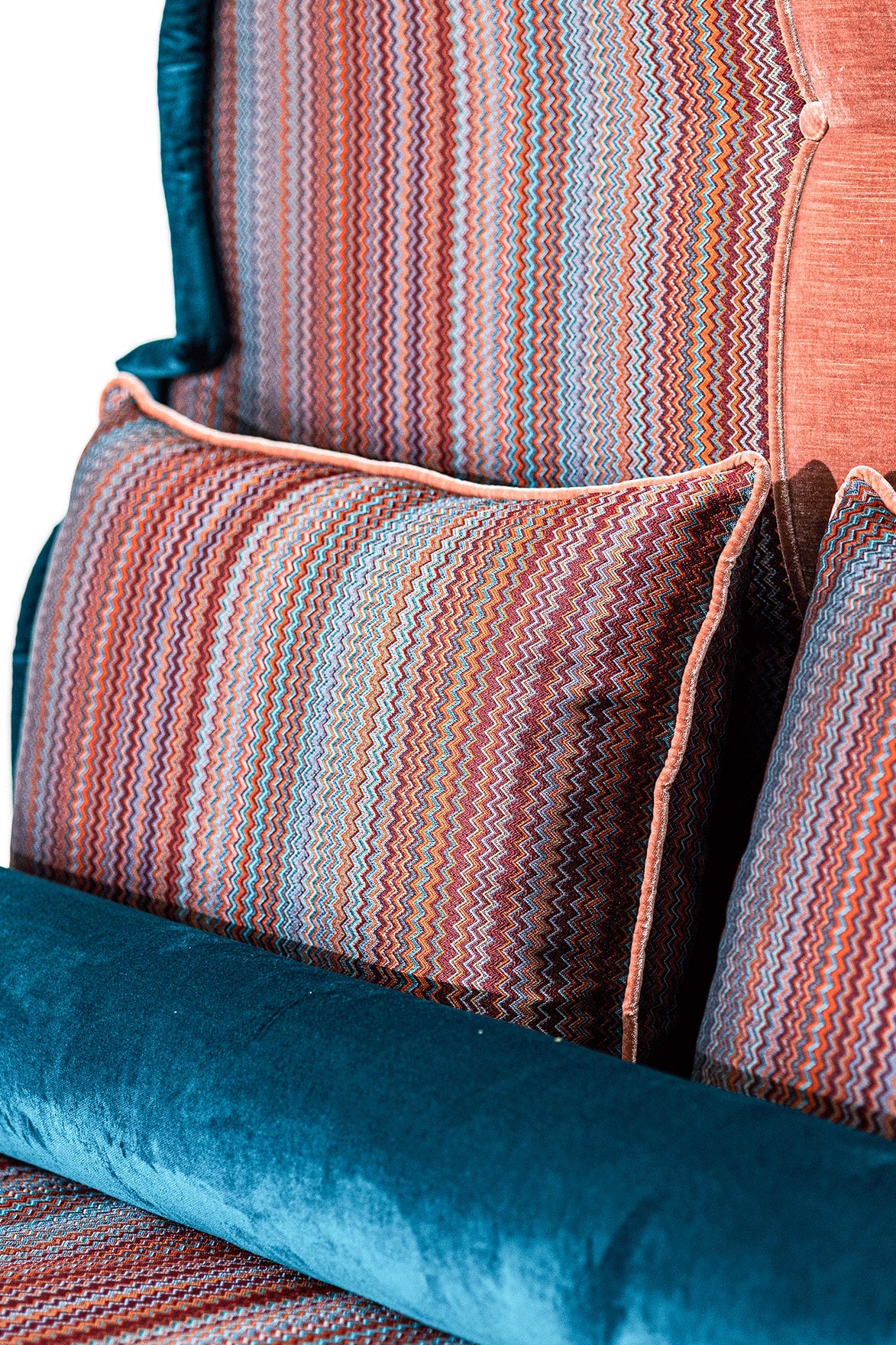 Royal Loom Blue Zigzag Yatak Başlık Ve Bazası