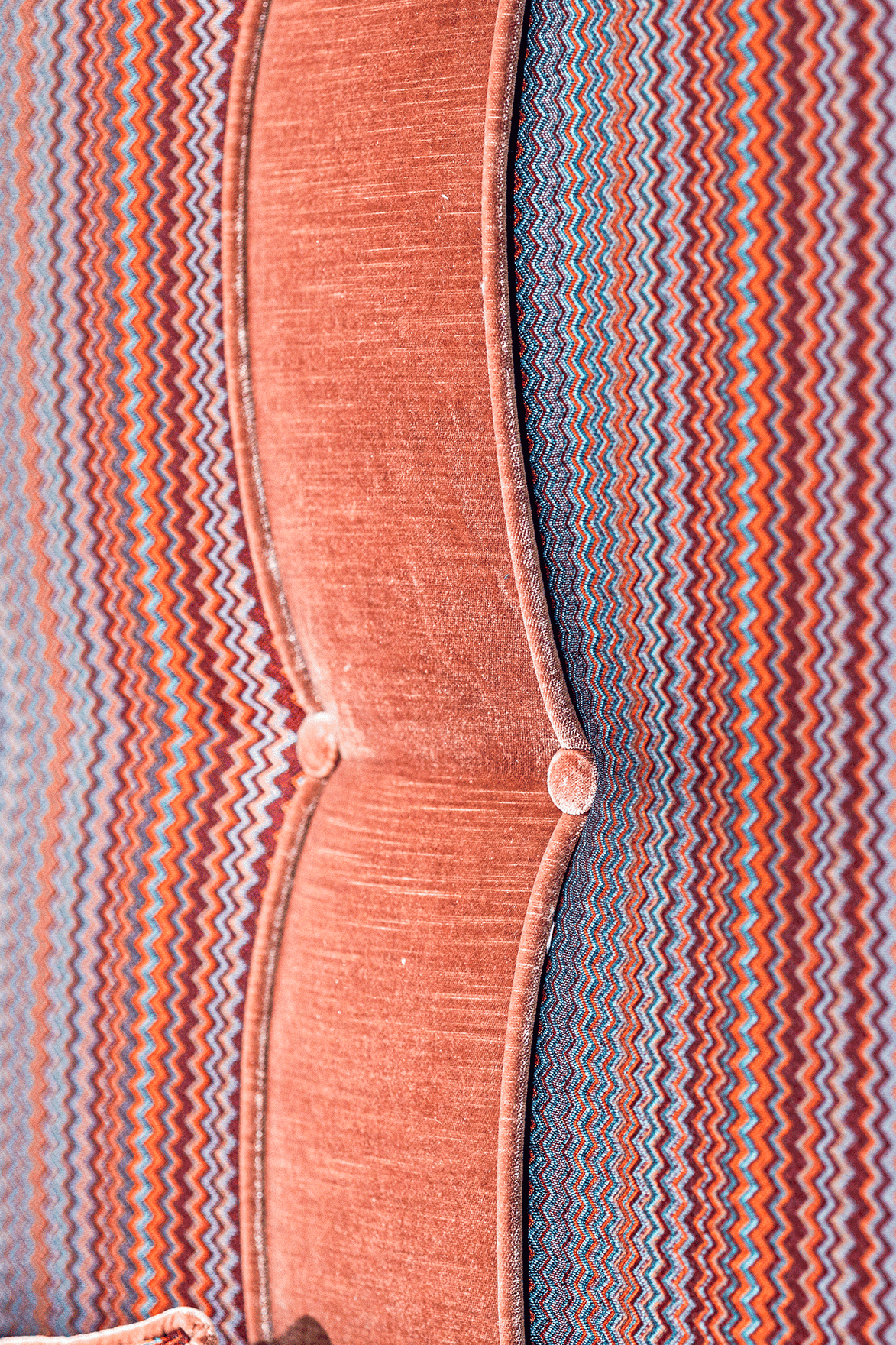Royal Loom Blue Zigzag Yatak Başlık Ve Bazası