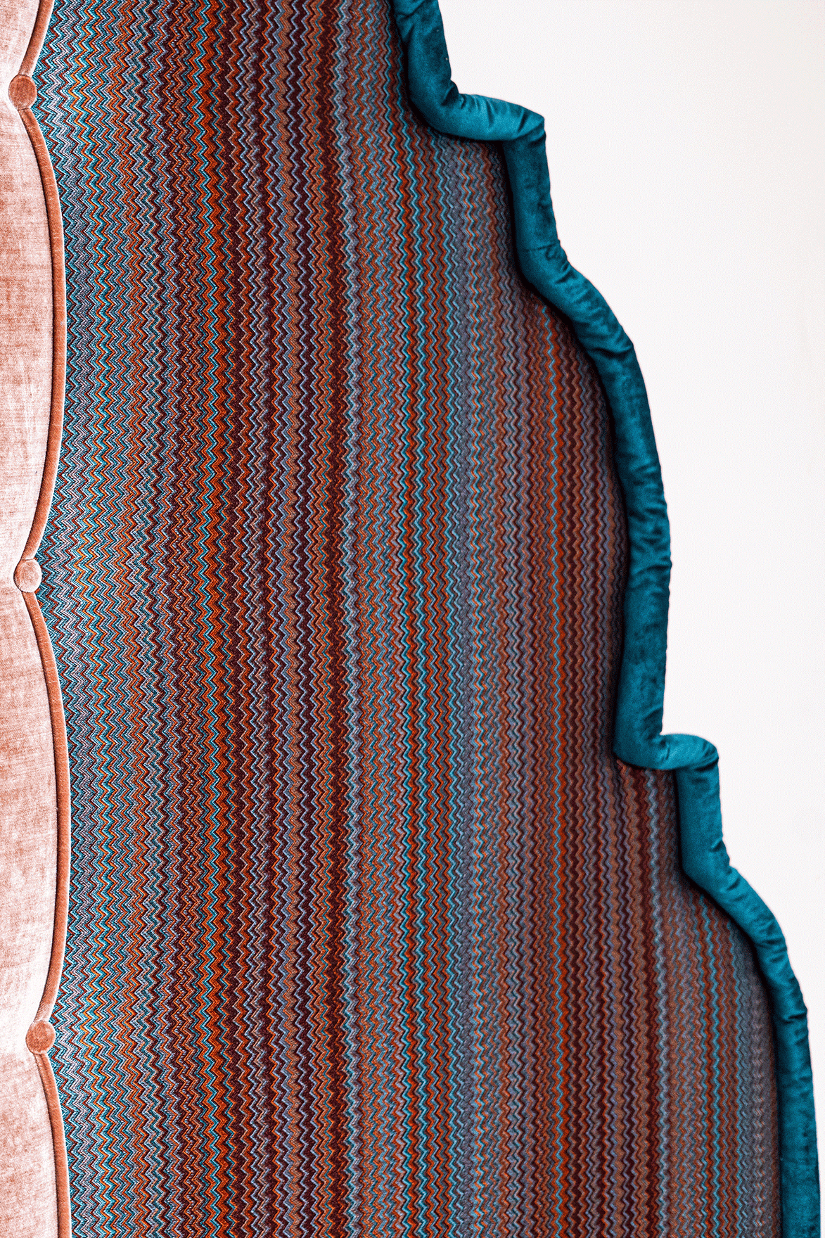 Royal Loom Zigzag Yatak Başlığı ve Bazası