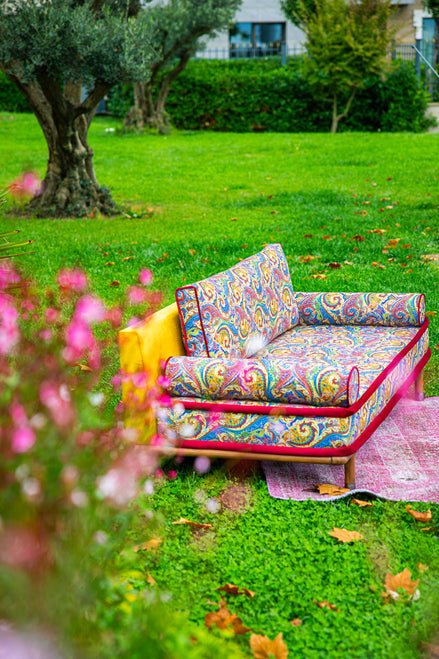 Pais Sofa