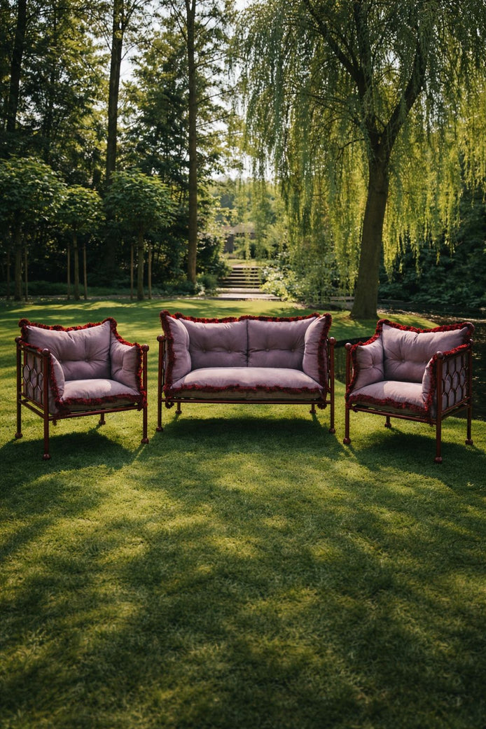 Linda Outdoor Set