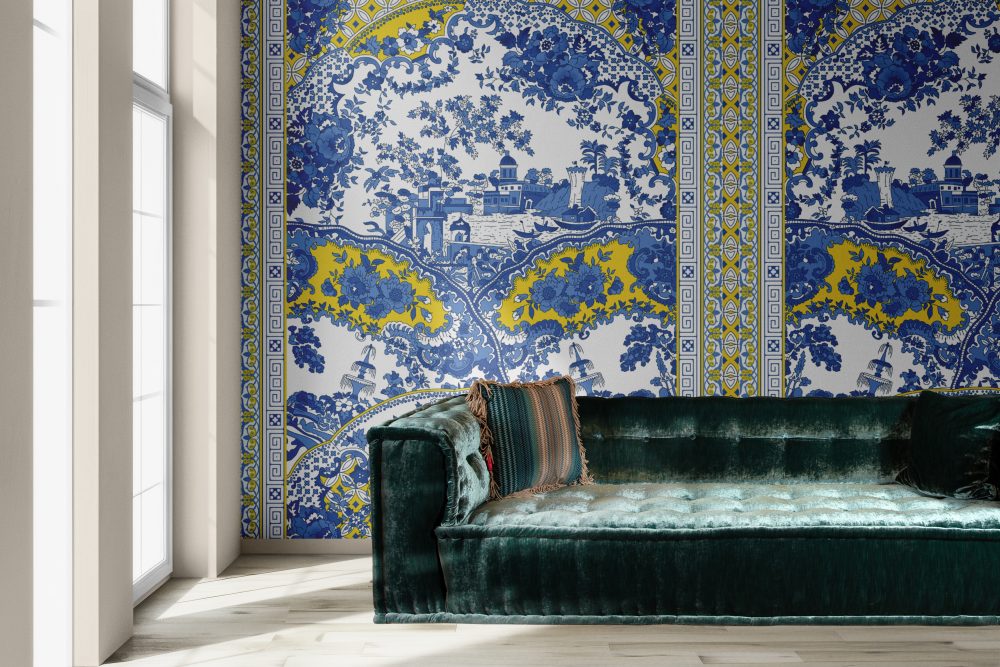 WALLPAPER/CURTAIN